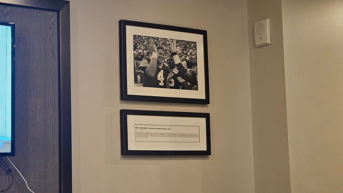 Green Bay Lodge Kohler hotel Brett Favre picture