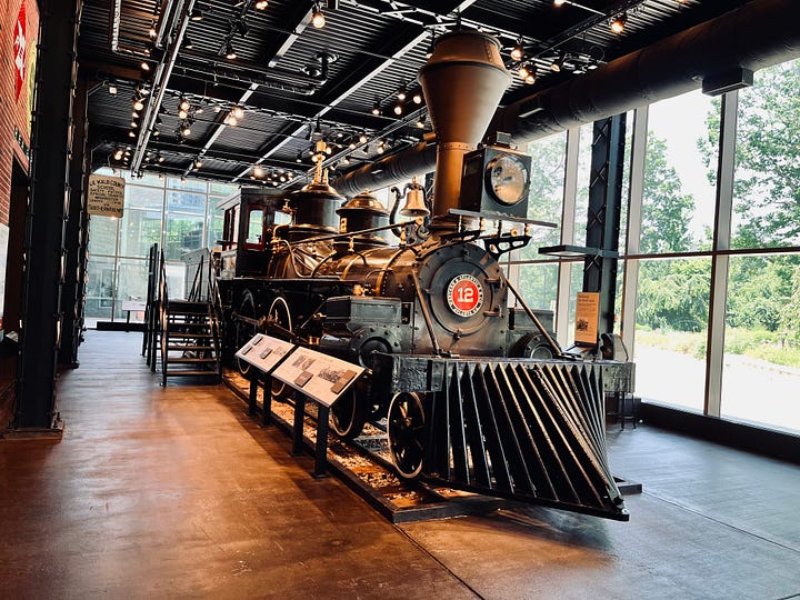 trains, exhibits, gallery