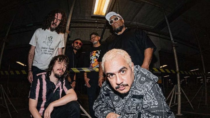 Jardineiros" é o primeiro álbum de inéditas do Planet Hemp em 22 anos.  Escute "Jardineiros"! - VAGALUME