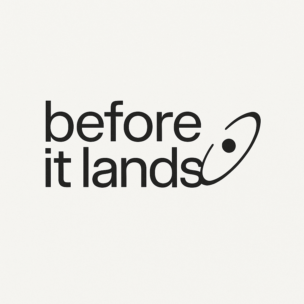 Before It Lands por Thays Ramos