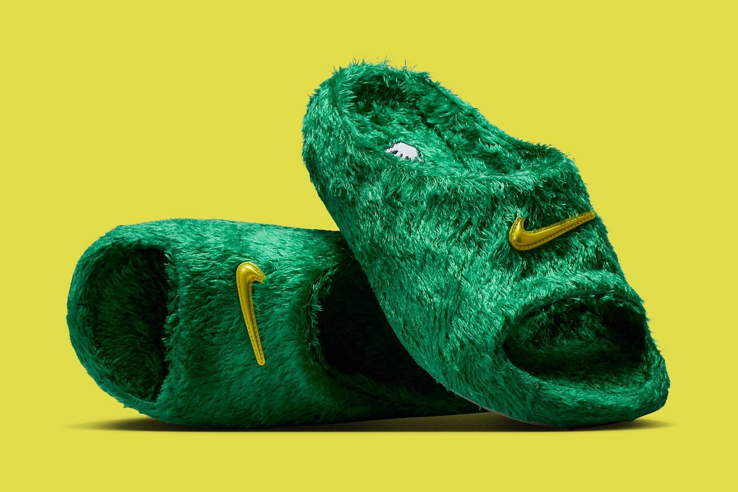 SWOOSH x Nike ReactX Rejuven8 Touch Grass "Pine Green" | Nice Kicks SWOOSH x Nike ReactX Rejuven8 Touch Grass "Pine Green" | Nice Kicks