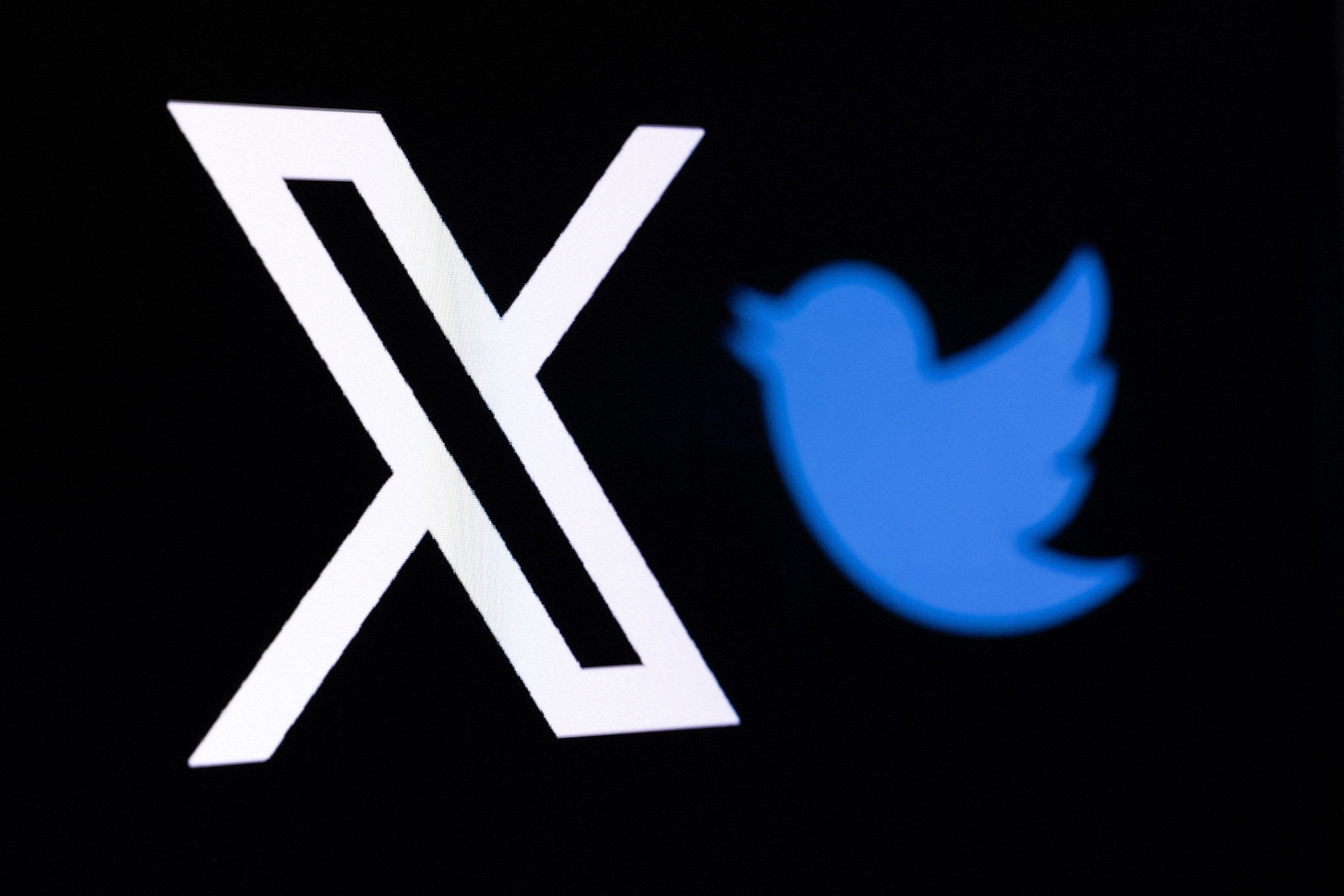 TWITTER-X