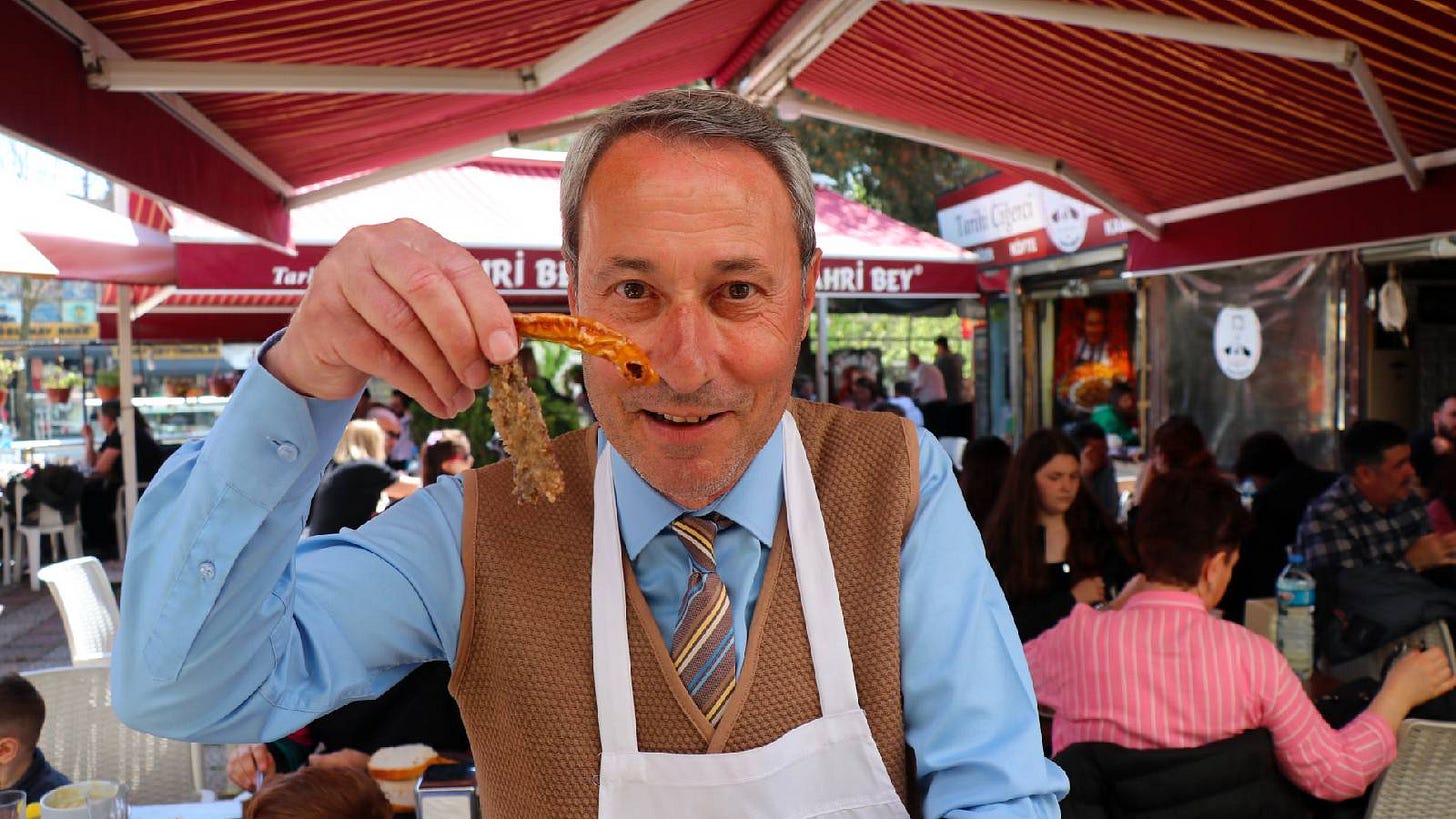 Edirne'nin ciğercisi Bahri Dinar kalp krizi geçirdi, hayatını kaybetti Edirne'nin ciğercisi Bahri Dinar kalp krizi geçirdi, hayatını kaybetti