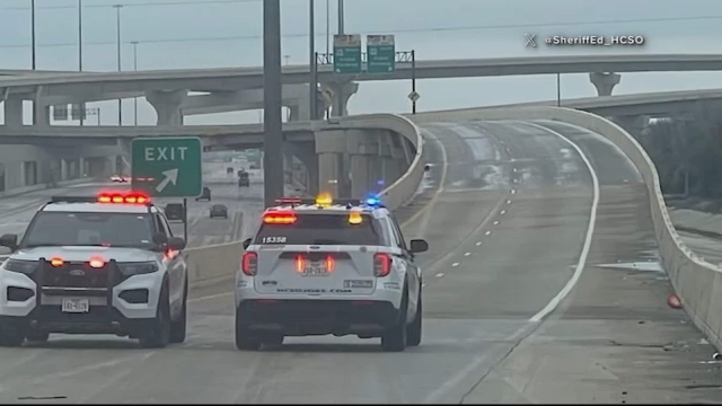 Drivers in Cypress navigate around icy road conditions - ABC13 Houston Drivers in Cypress navigate around icy road conditions - ABC13 Houston