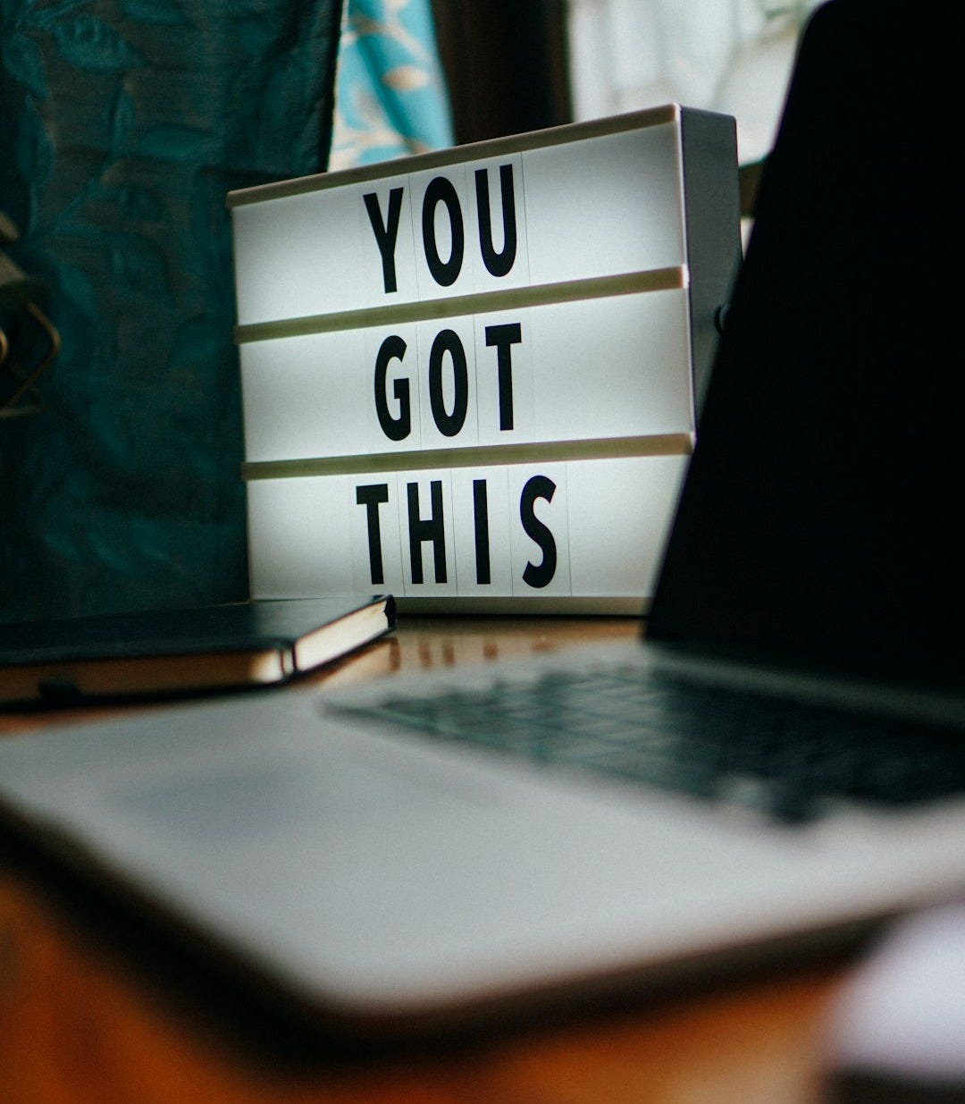 MacBook Pro MacBook Pro