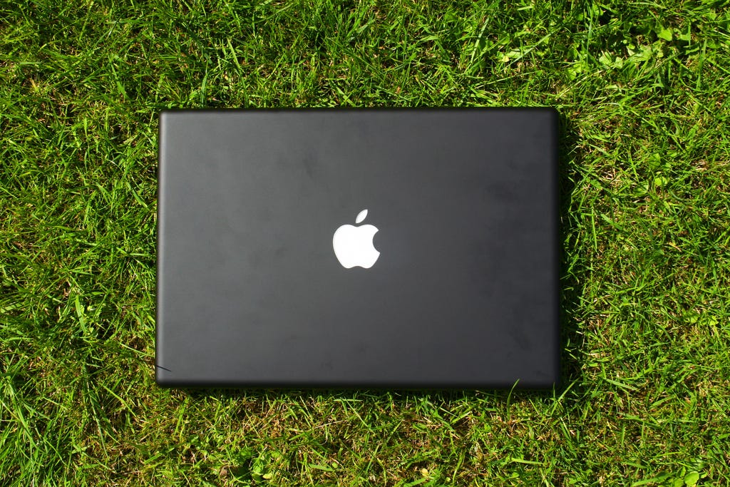 Blogging Tips Macbook Photo