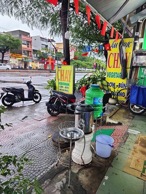 a visit and empty bowl at Tâm Nguyên Phúc Vegetarian Restaurant