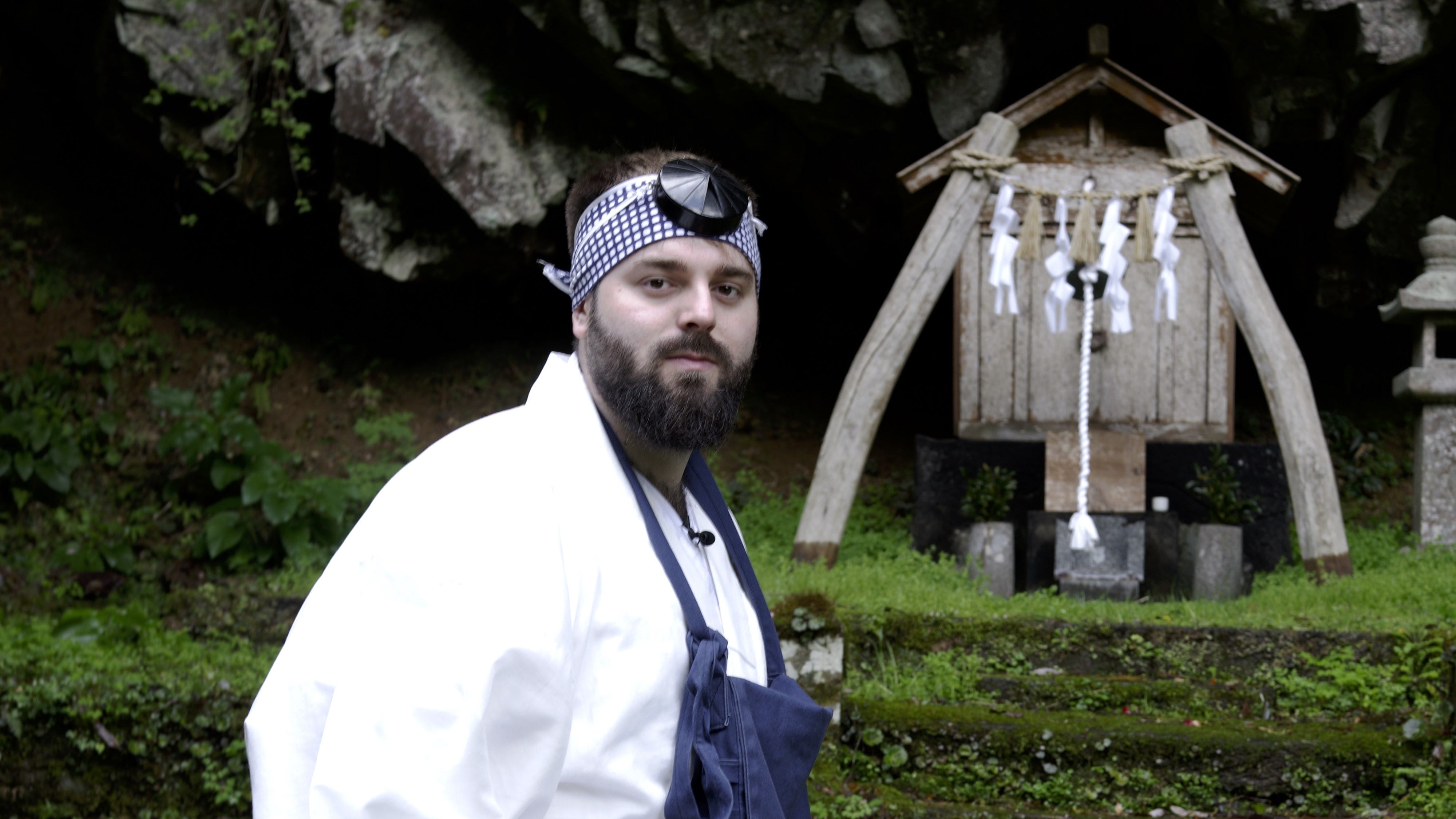 兼業山伏たち、深淵を覗く：オープンでボーダレスな現代修験道の世界