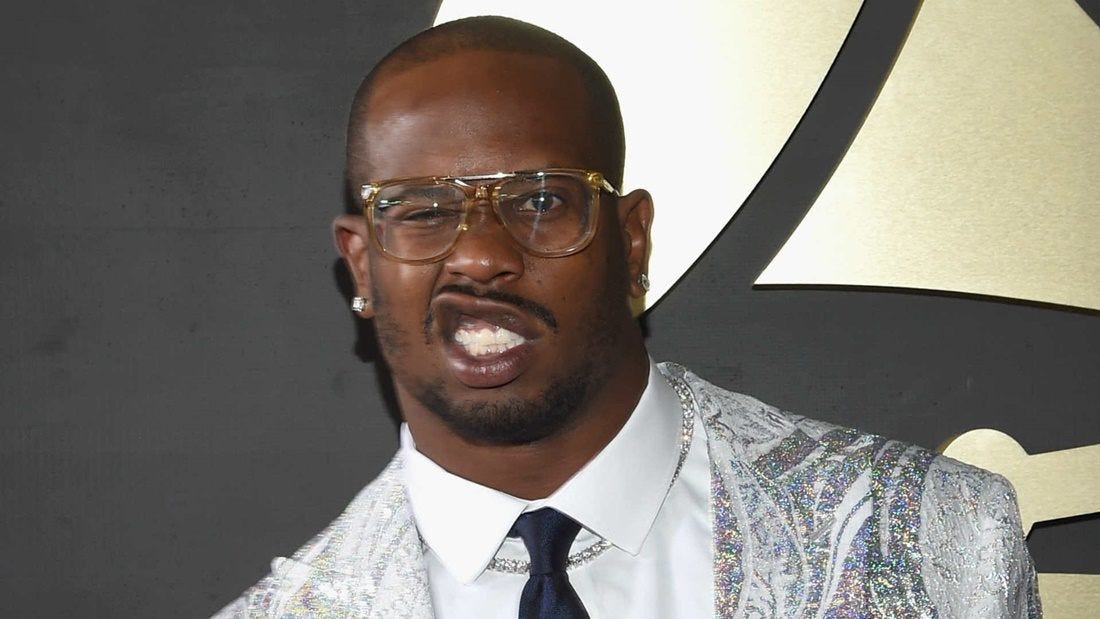 broncos von miller contract talks sour mulling sitting out 2016 season nfl images broncos von miller contract talks sour mulling sitting out 2016 season nfl images