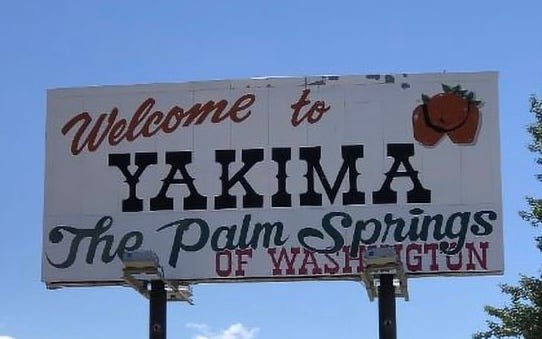 A picture containing text, sky, outdoor, signage

Description automatically generated
