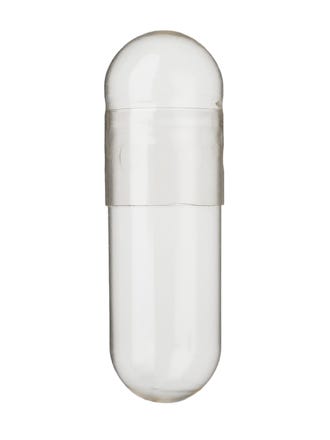 Clear size 1 HPMC capsule, plant-based, suitable for vegan products, showcasing polished appearance and functional strength. Clear size 1 HPMC capsule, plant-based, suitable for vegan products, showcasing polished appearance and functional strength.