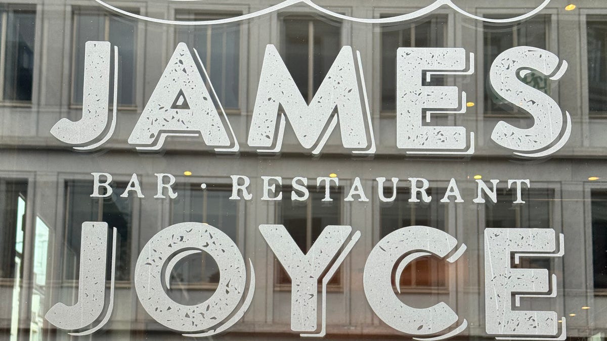 Greetings from Glasgow – by scott cunningham