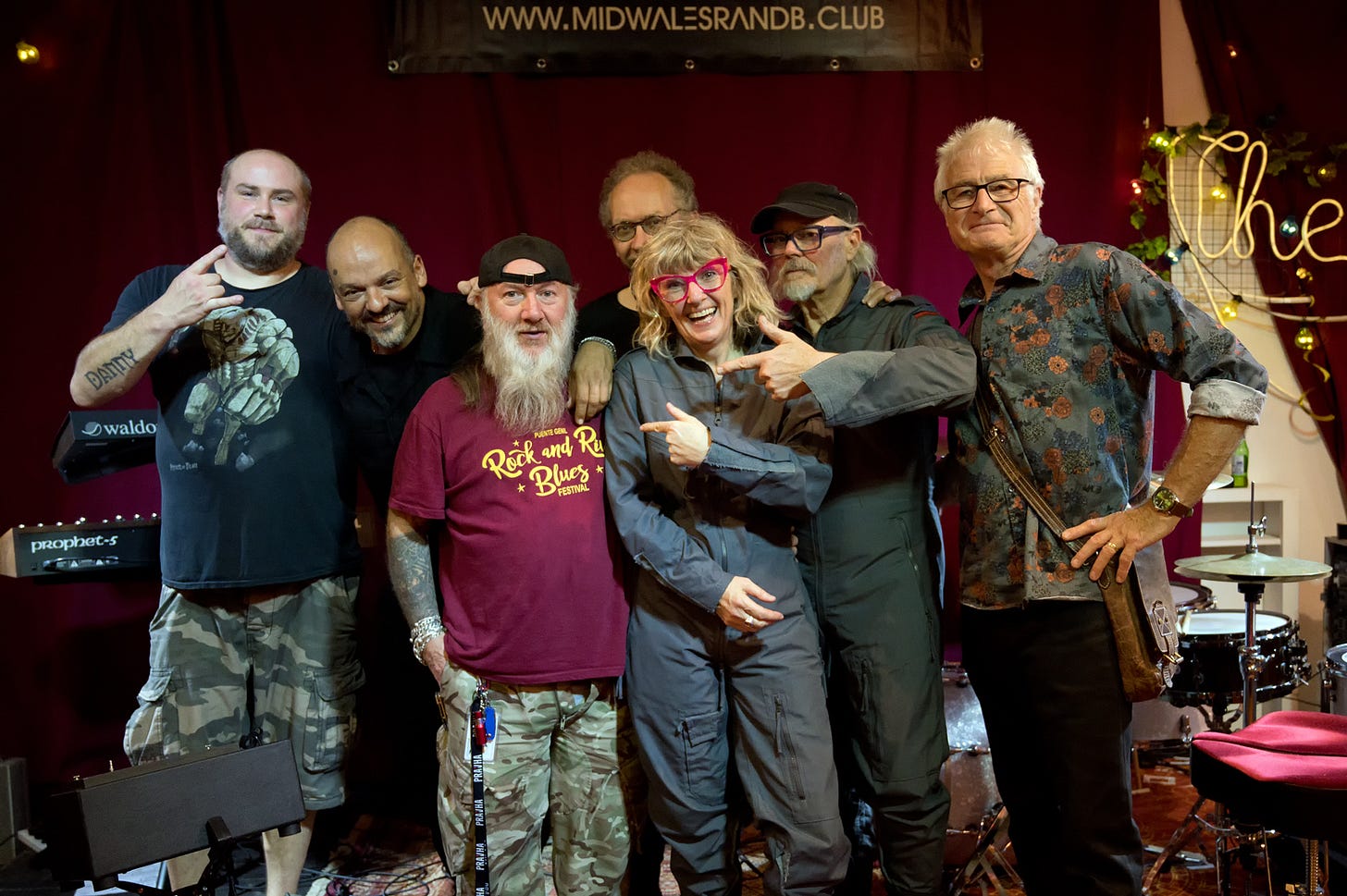 A bunch of beautiful people laughing and posing for a group photograph - Starlite & Campbell at The Mid-Wales R&B Club, The Muse, Brecon. Walesrecon