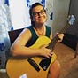 Nikki Holland's avatar