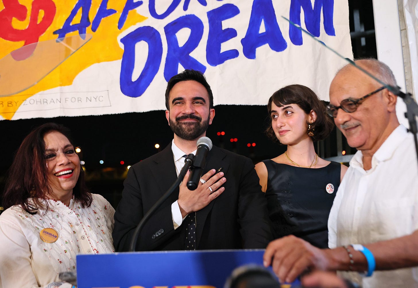 Zohran Mamdani delivers stunning blow to 'billionaire-backed status quo ...