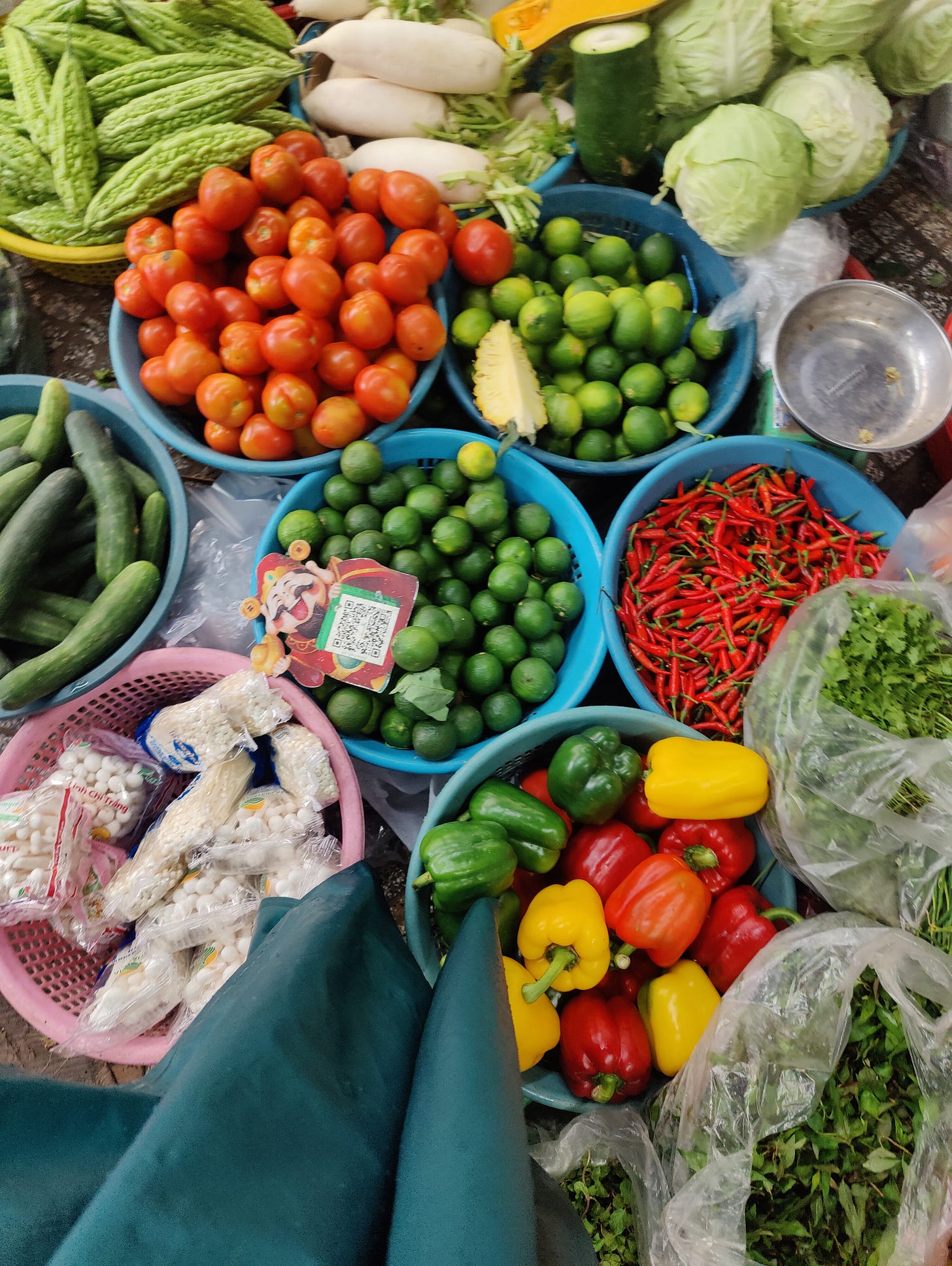 market fruit stand colorful