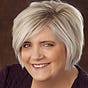 Maggie Moore The Widow Coach's avatar