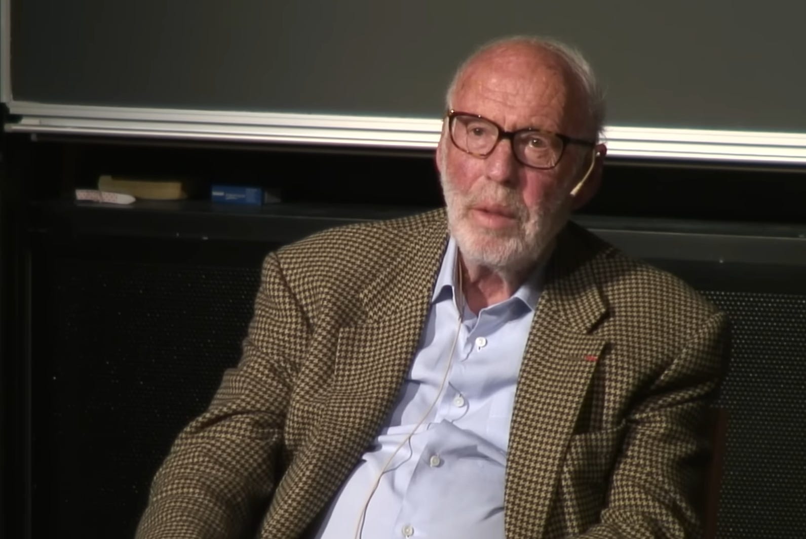 The Algorithm Behind Jim Simons's Success