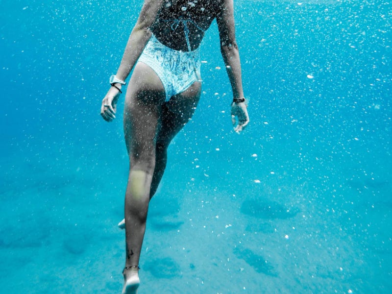 pregnant Swimming