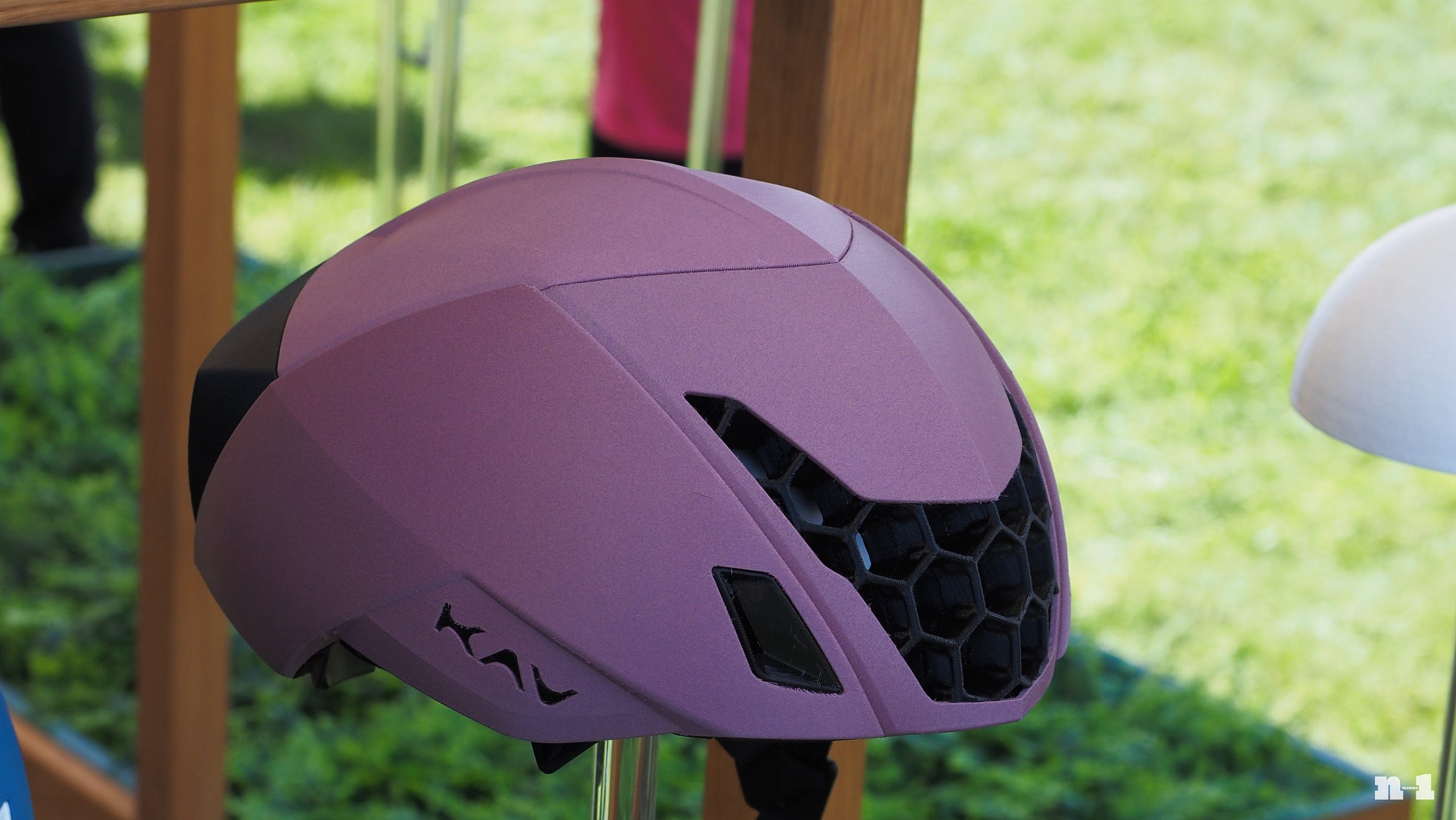KAV Sports Rhoan helmet