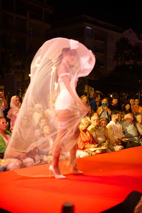 Galería de Fotos de Estepona Fashion Week 2024 - I