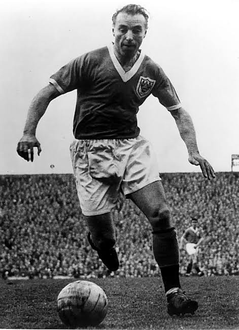 Stanley Matthews | Biography, Football Career, Stats, Ballon d'Or, Blackpool, & Facts | Britannica Stanley Matthews | Biography, Football Career, Stats, Ballon d'Or, Blackpool, & Facts | Britannica