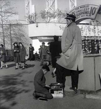 Business is Business, New York World's Fair (shoeshine boy), 1939