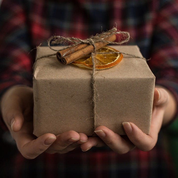 Packaging-The-Complete-Guide-to-Receiving-Feedback-Bobby-Powers Bobby-Powers-net-How-to-Receive-Feedback-Gift