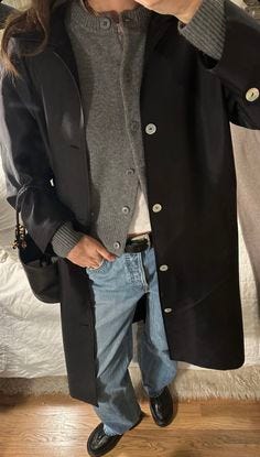 This contains an image of: 