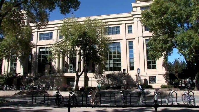 Iowa Electronic Markets(IEM) Iowa Electronic Markets(IEM)