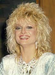 Interview with original 80s MTV VJ, Nina Blackwood | Like Totally 80s
