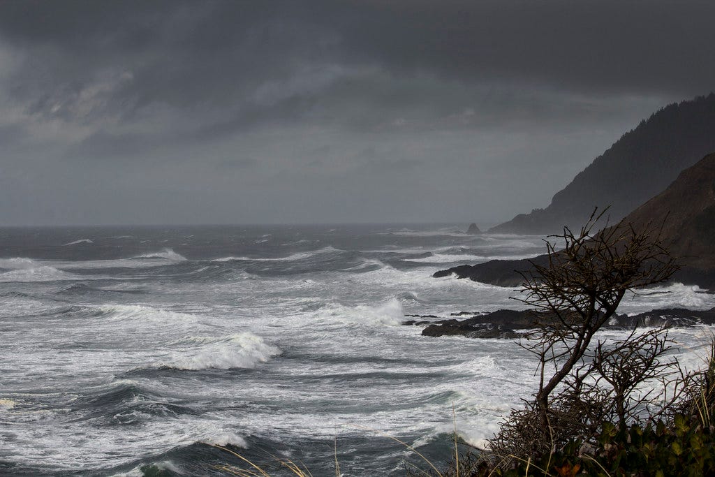 Winter storm , Oregon coast | Bonnie Moreland | Flickr Winter storm , Oregon coast | Bonnie Moreland | Flickr