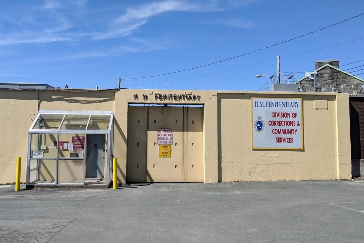 Officials confirm death at notorious Her Majesty's Penitentiary jail in ...