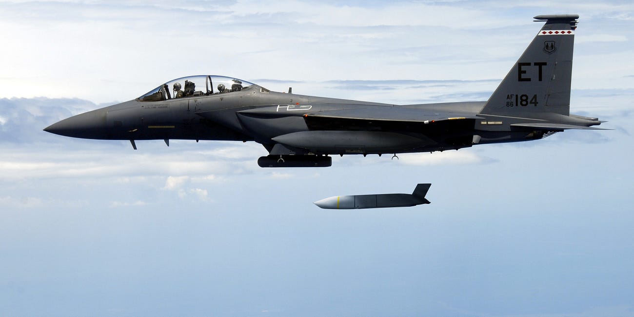 Images Indicate AGM-158 JASSM Cruise Missile Use Against Ansarallah—and Perhaps Iran