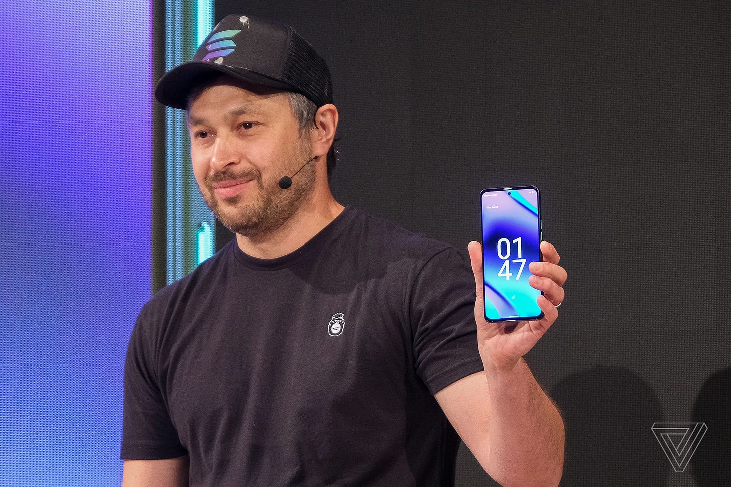 Solana is making a crypto phone with help from former Essential engineers - The Verge Solana is making a crypto phone with help from former Essential engineers - The Verge
