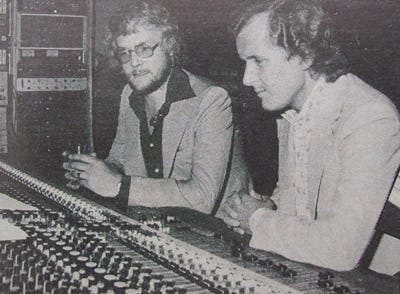 Magic Pop: Muere Wayne Bickerton, compositor pop, mƔs bajista y cantante de Pete Best Four Magic Pop: Muere Wayne Bickerton, compositor pop, mƔs bajista y cantante de Pete Best Four
