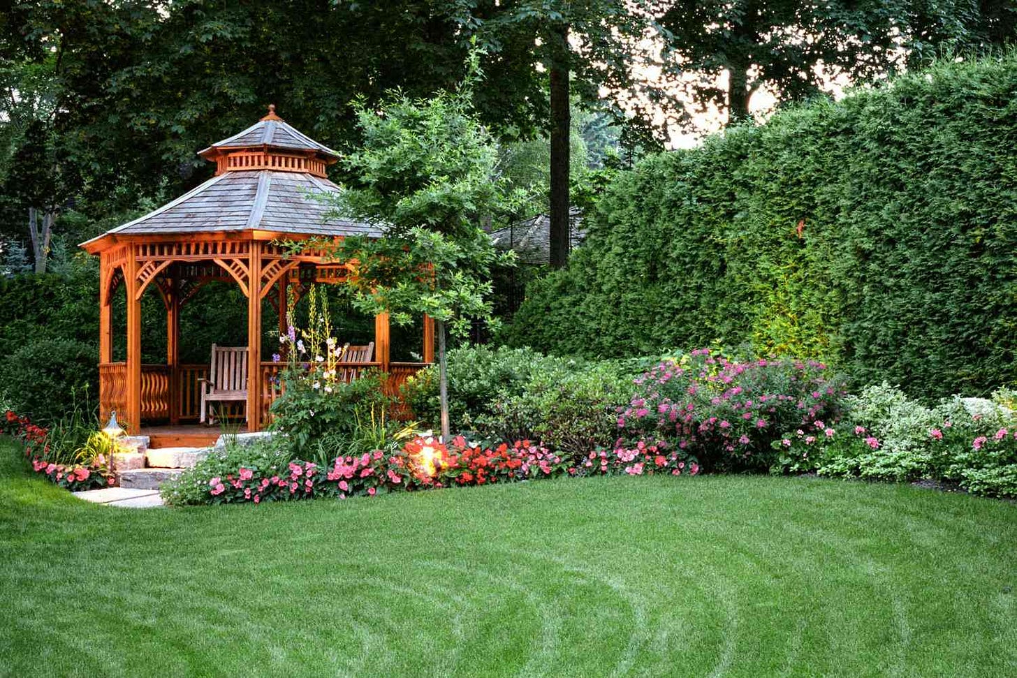 9 Spring Lawn Care Tips for Better Grass, According to Experts