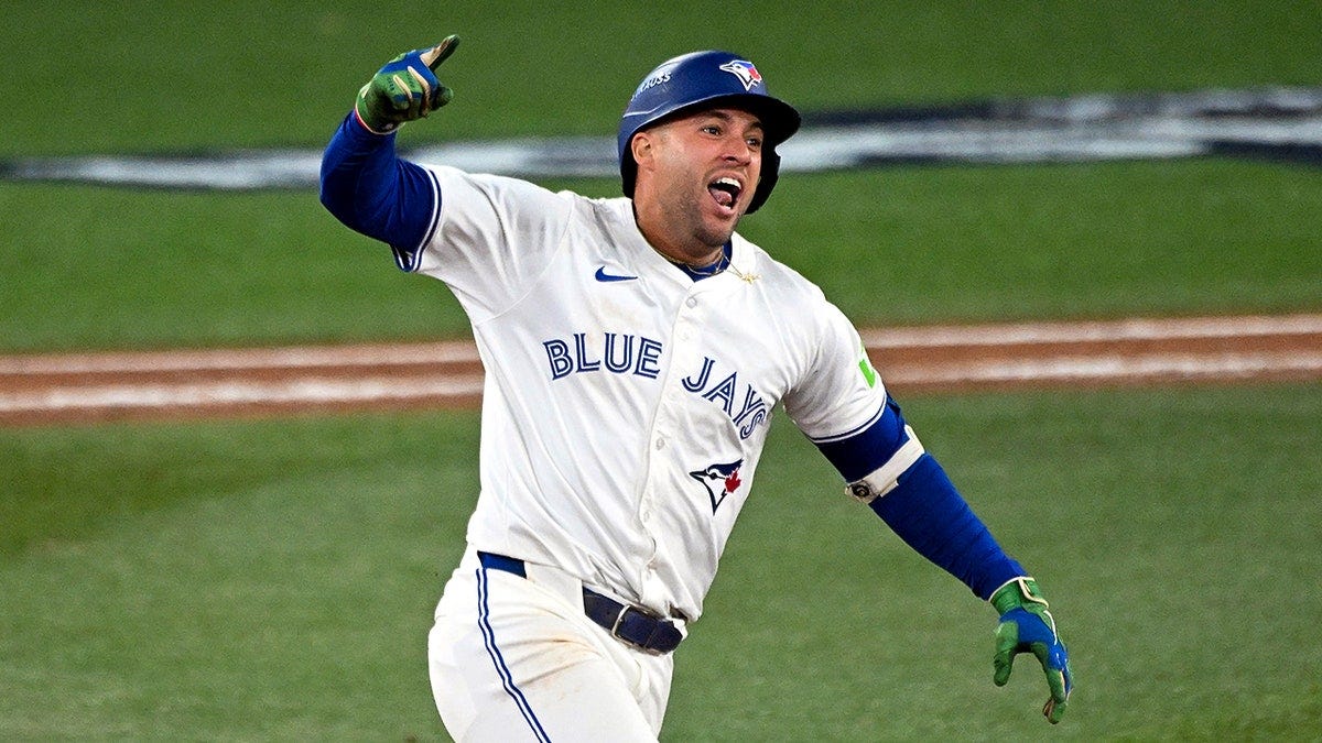 Blue Jays head to World Series behind George Springer's clutch home run |  Fox News