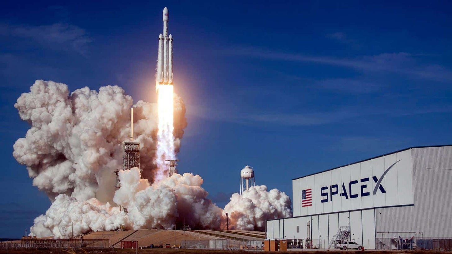 ELON MUSK'S SPACEX SHOOTS CITIZENS INTO SPACE - MASTERS EXPO