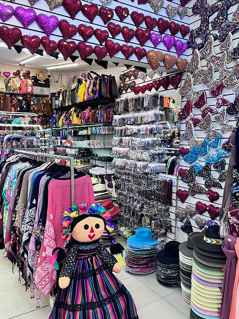 Markets with food, clothes, arts, and crafts from San Miguel de Allende Mexico