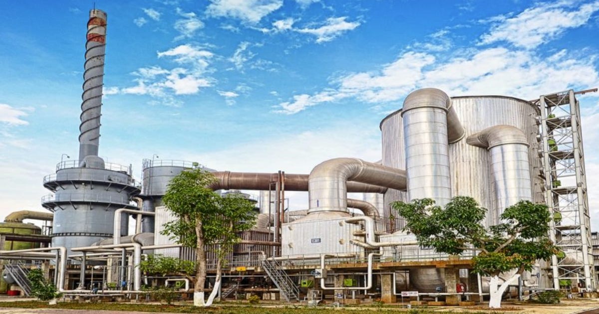 Cơ hội nào với cổ phiếu DGC sau cú rơi mạnh? | Tin nhanh chứng khoán