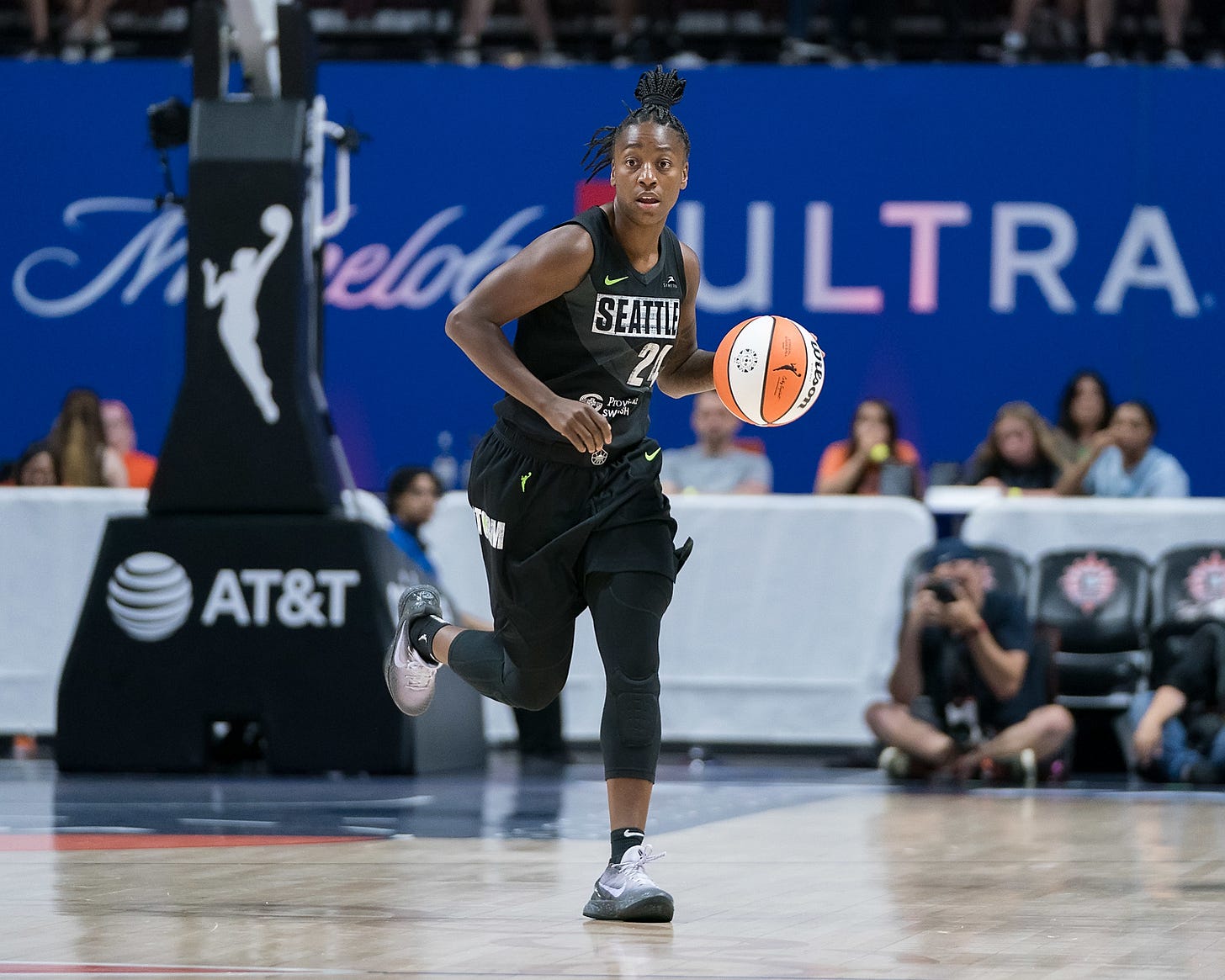 Seattle Storm vs. Connecticut Sun July 06, 2023