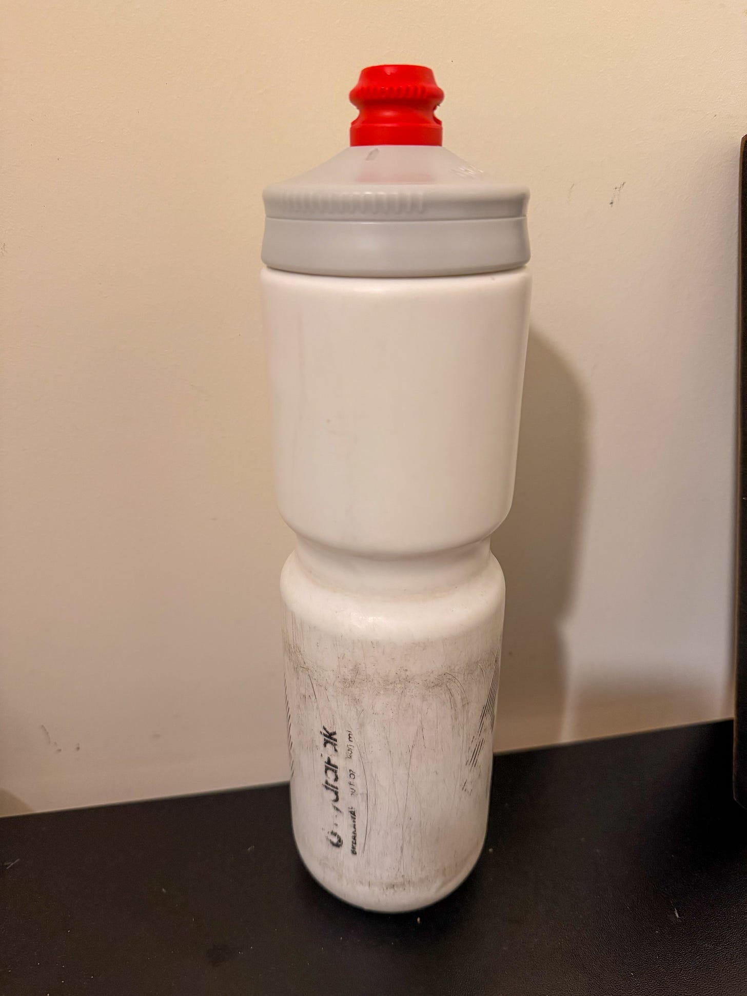 hydrapack 30 oz breakaway water bottle