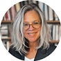 Roz Foster's avatar