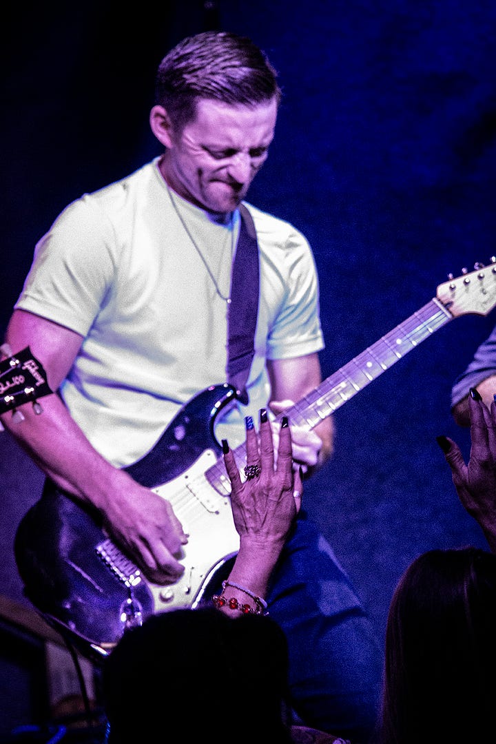 The guitars of A.A. Bottom / all photos by author