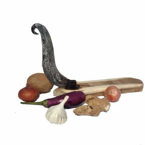 Folding Non Folding Iron Blade Vegetable Fruit Cutter Vili Boti Aruvamanai  Kathipeeta Wooden Board at ₹ 279 in Midnapore