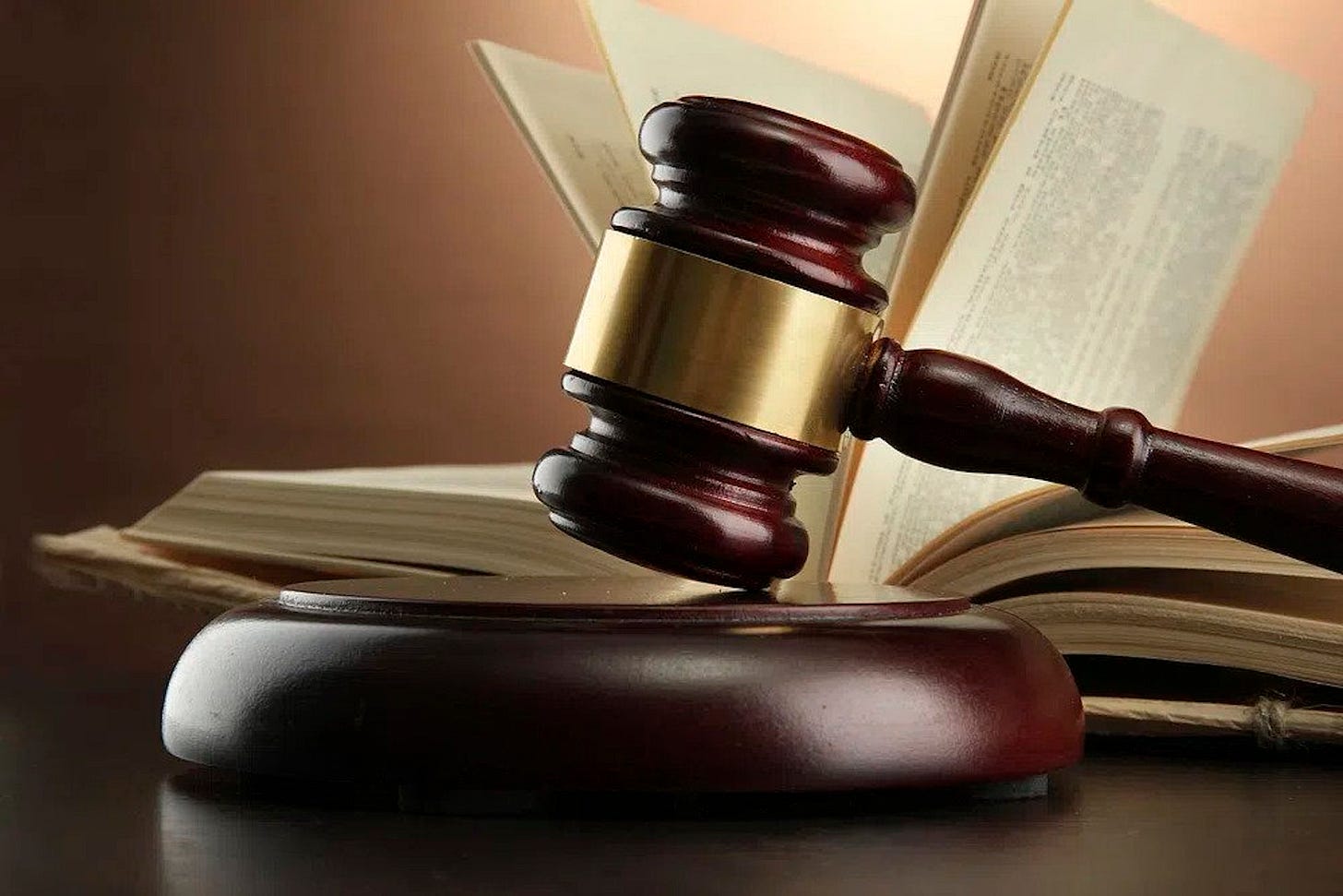 Chicago files lawsuit against Kia and Hyundai for lack of anti-theft  technology in vehicles - The Daily Line