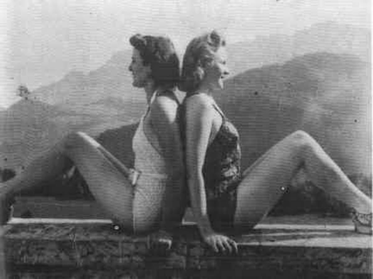 Gretl Braun, Eva's sister, alongside actress Else von Möllendorff. Gretl Braun, Eva's sister, alongside actress Else von Möllendorff.