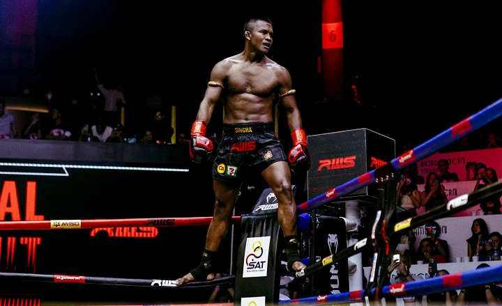 Thánh Muay Buakaw là ai? Những điều chưa biết về tên tuổi hàng đầu Thái Lan  Buakaw Banchamek