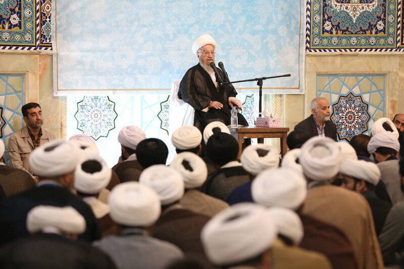 Granf Ayatollah Makarem Shirazi Urges Use of AI in Seminary Education